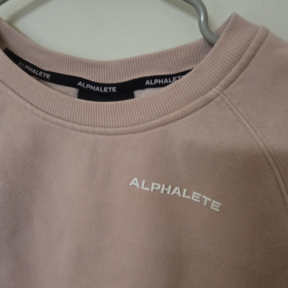 Alphalete Classic Crew Crop, Rose - Picture 3 of 5